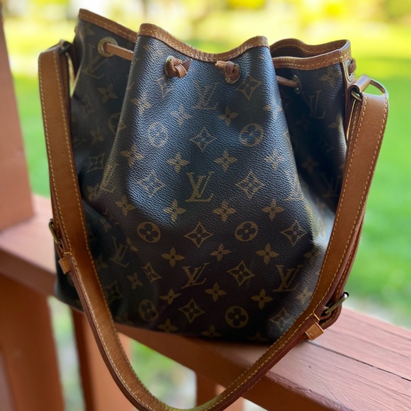 LV Louis Vuitton 👜 Petit Noe Brown Monogram Vintage Bucket Bag - Picture 1 of 16